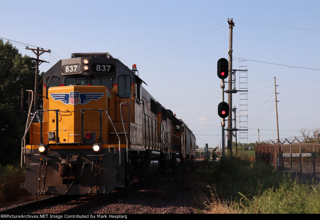 UP 837